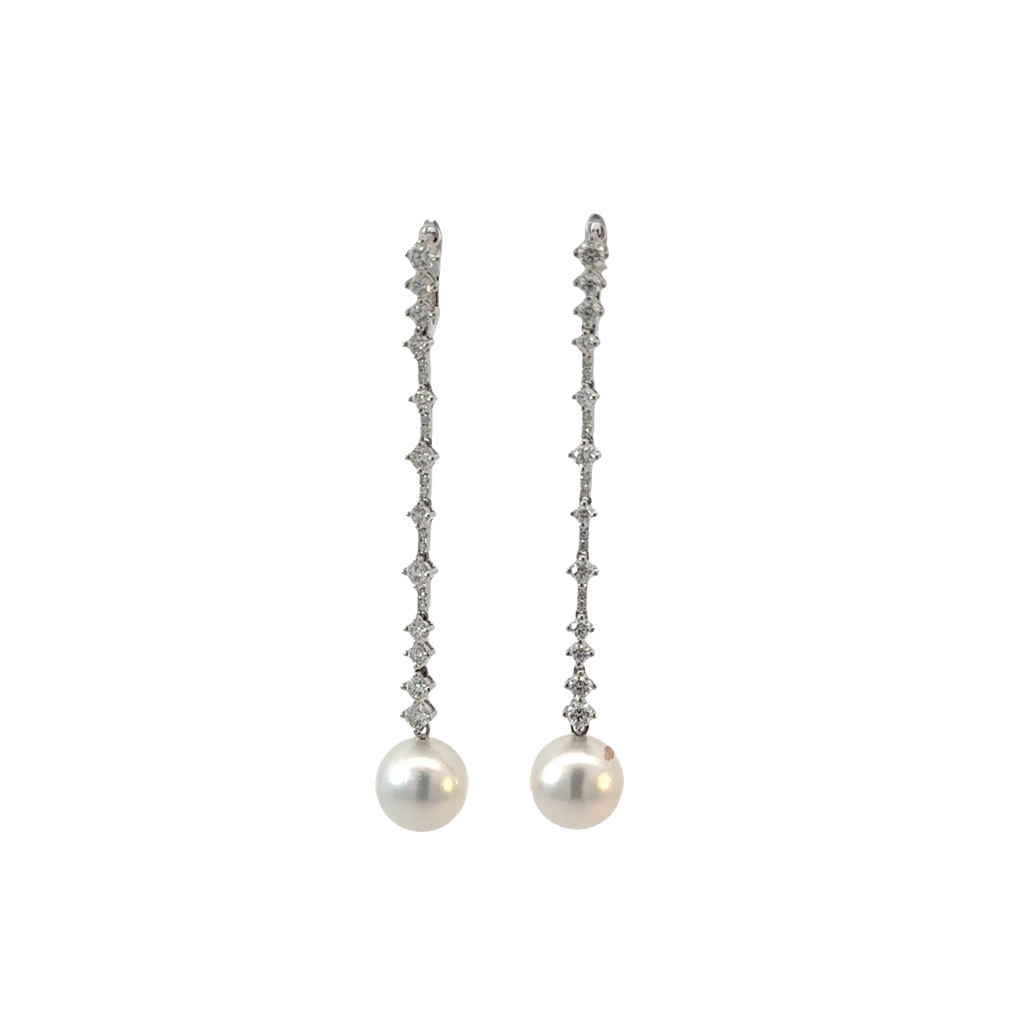 18Kt White Gold Pearl Dangle Earrings With (44) Round Diamonds Weighing 1.30cttw